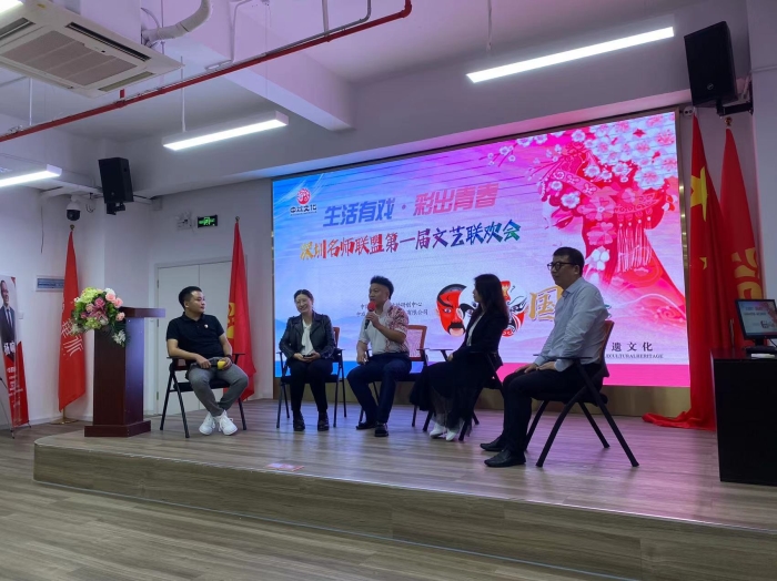 中國戲曲文化豐富學生課外生活 中國戲曲文化豐富學生課外生活